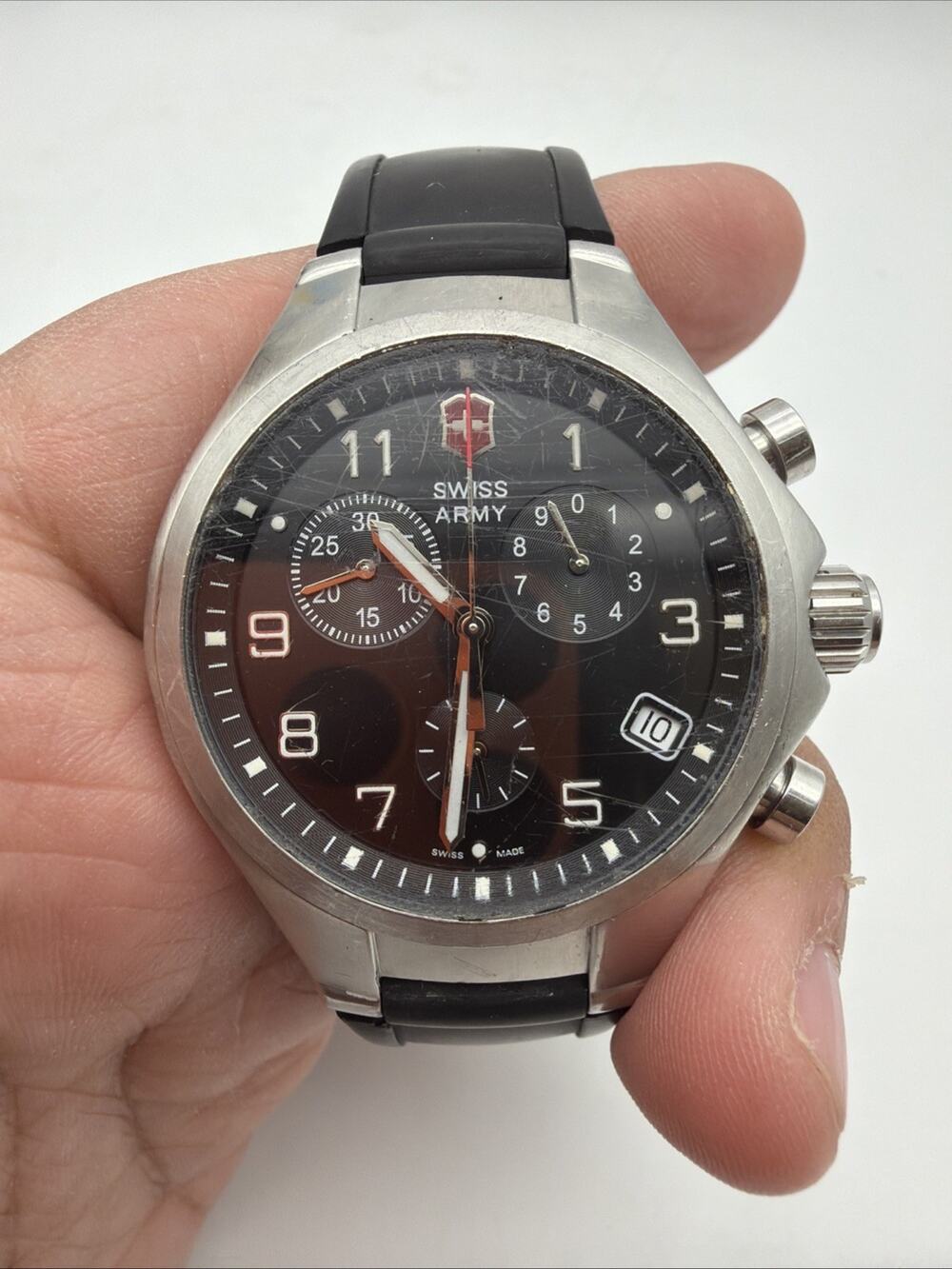 Victorinox Swiss Army Chronograph Men’s Watch 24722 Vintage And Rare New Battery
